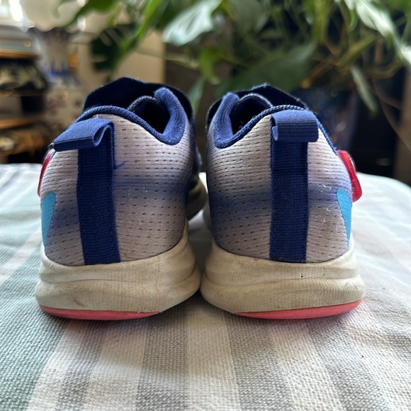 Girl’s New Balance BOA Trainers - Picture 3 of 4